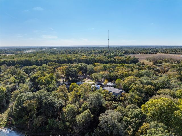 13058 Oak Forest Drive, Bryan, TX 77807