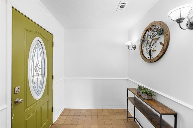 13058 Oak Forest Drive, Bryan, TX 77807