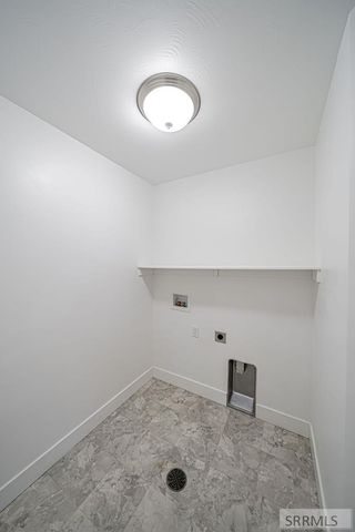 821 S 2275 W, Rexburg, ID 83440