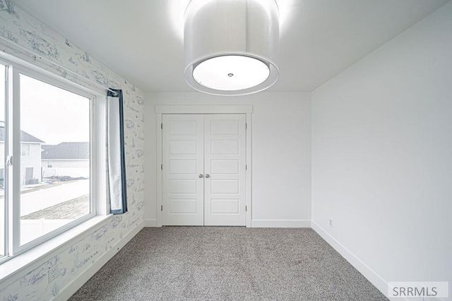 821 S 2275 W, Rexburg, ID 83440