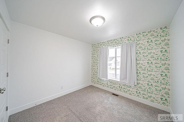 821 S 2275 W, Rexburg, ID 83440