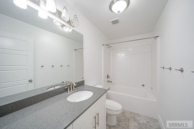 821 S 2275 W, Rexburg, ID 83440