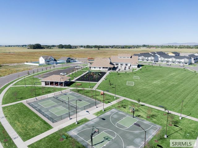 821 S 2275 W, Rexburg, ID 83440