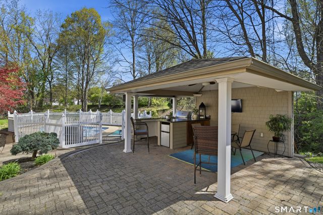 1 Kimberly Drive, Enfield, CT 06082