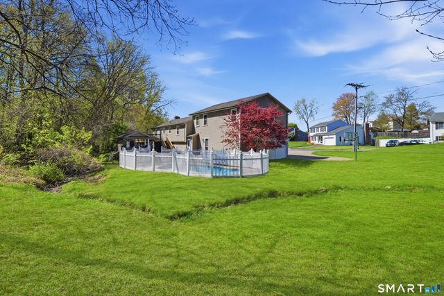 1 Kimberly Drive, Enfield, CT 06082