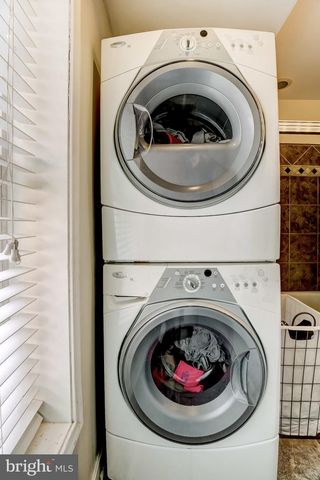 1125 S CHARLES ST, Baltimore, MD 21230