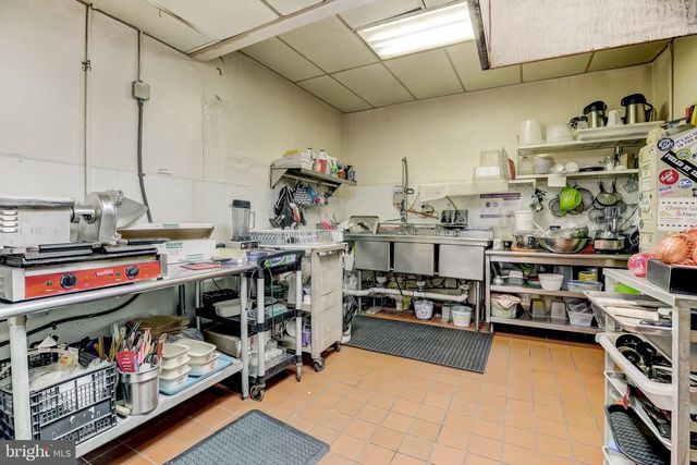 1125 S CHARLES ST, Baltimore, MD 21230