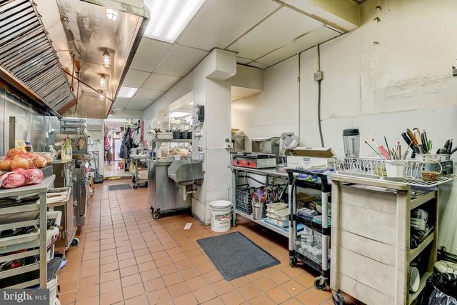 1125 S CHARLES ST, Baltimore, MD 21230