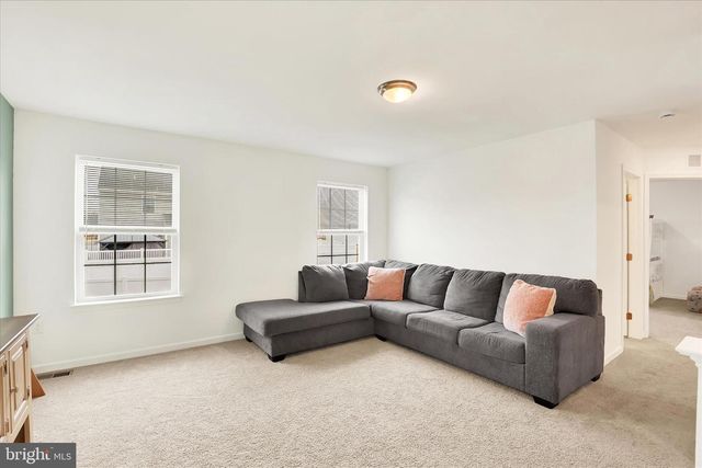 3540 SUMMER DR, Dover, PA 17315