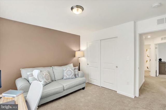 3540 SUMMER DR, Dover, PA 17315