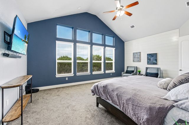 120 Escalera Cir, Boerne, TX 78006