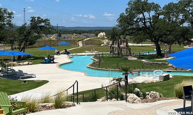 120 Escalera Cir, Boerne, TX 78006