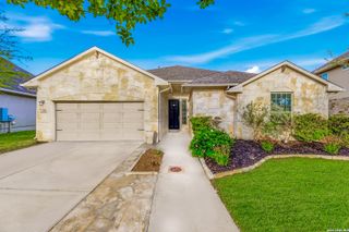 120 Escalera Cir, Boerne, TX 78006