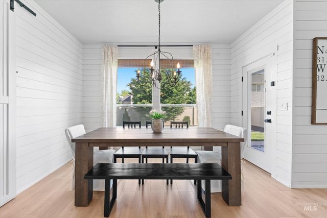 3094 W Sunny Cove St, Meridian, ID 83646