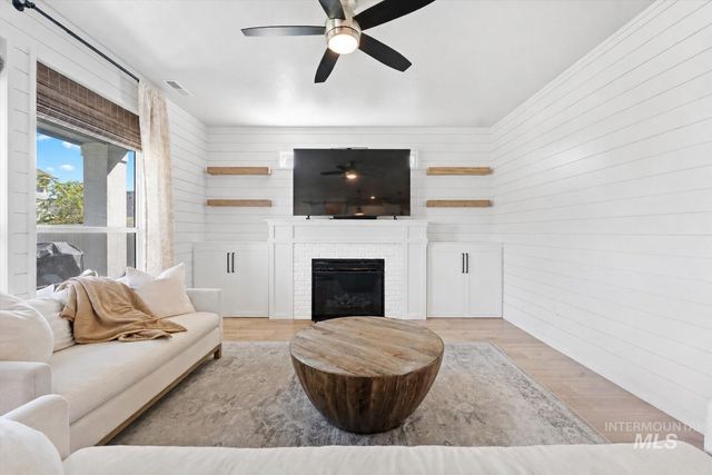 3094 W Sunny Cove St, Meridian, ID 83646