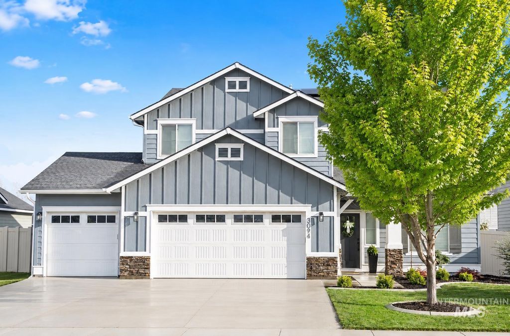 3094 W Sunny Cove St, Meridian, ID 83646