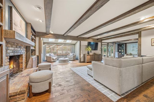 2300 NW 56th Street, Oklahoma City, OK 73112