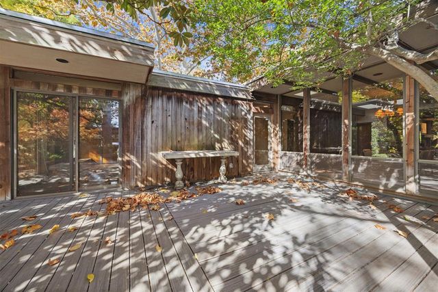 2300 NW 56th Street, Oklahoma City, OK 73112
