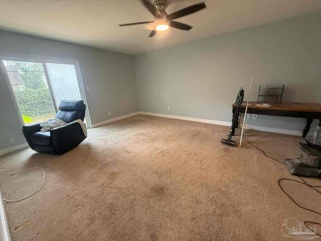 7474 Baywoods Ln, Pensacola, FL 32504