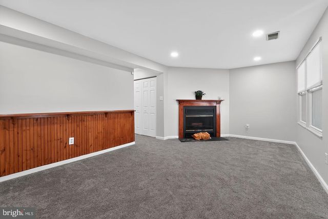 708 SUFFIELD DR, Gaithersburg, MD 20878