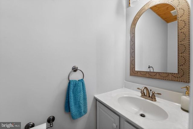 708 SUFFIELD DR, Gaithersburg, MD 20878