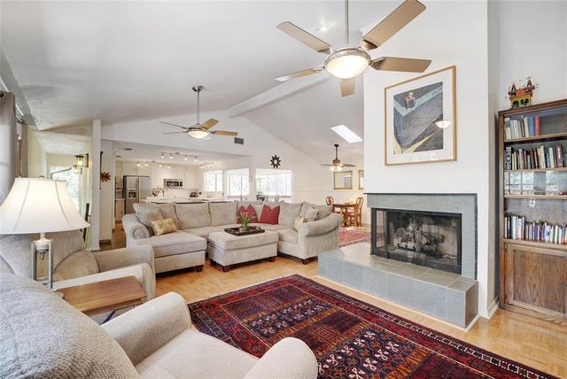 3813 Hidden HOLW, Austin, TX 78731