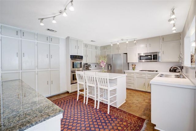 3813 Hidden HOLW, Austin, TX 78731