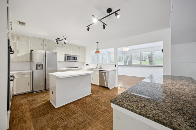 3813 Hidden HOLW, Austin, TX 78731