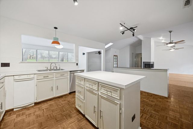 3813 Hidden HOLW, Austin, TX 78731
