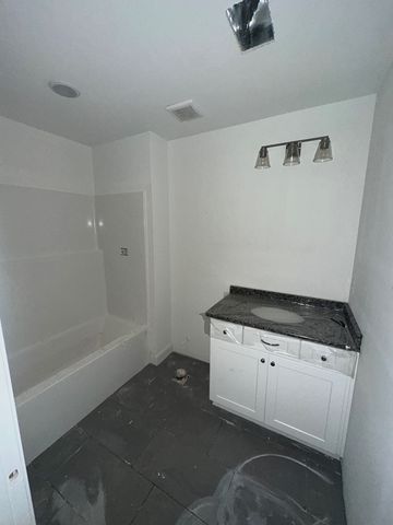 140 Young Lane, Hamilton, GA 31811