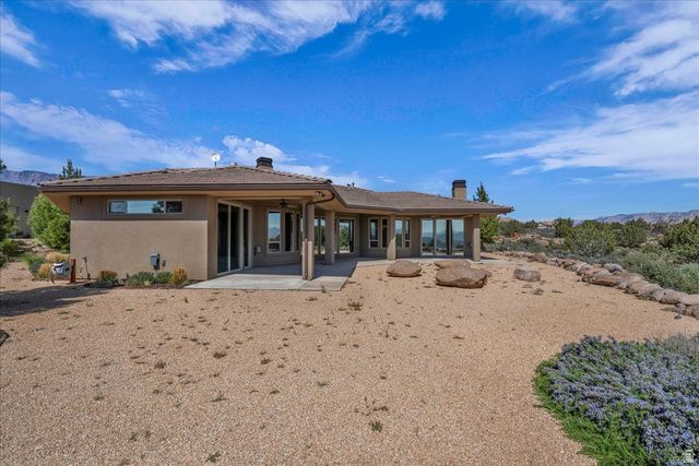 401 W SILVER RD, Leeds, UT 84746