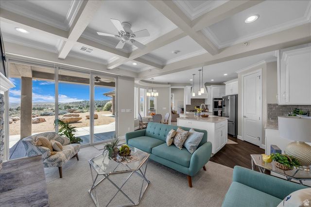 401 W SILVER RD, Leeds, UT 84746