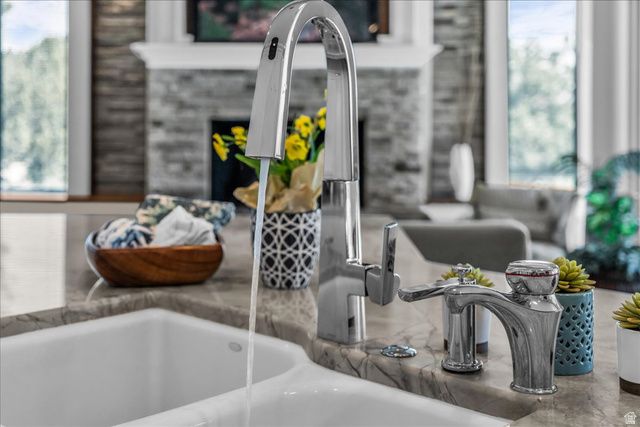 401 W SILVER RD, Leeds, UT 84746