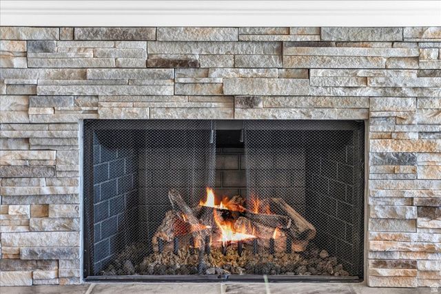 401 W SILVER RD, Leeds, UT 84746