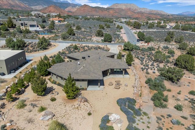 401 W SILVER RD, Leeds, UT 84746