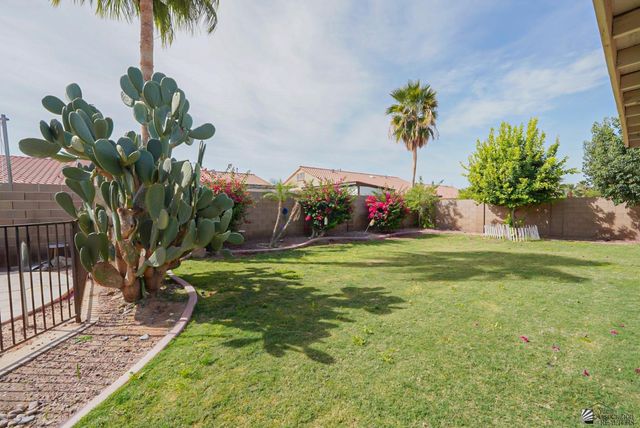 8395 E Topeka Pl, Yuma, AZ 85365