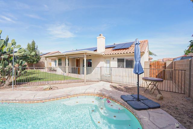 8395 E Topeka Pl, Yuma, AZ 85365