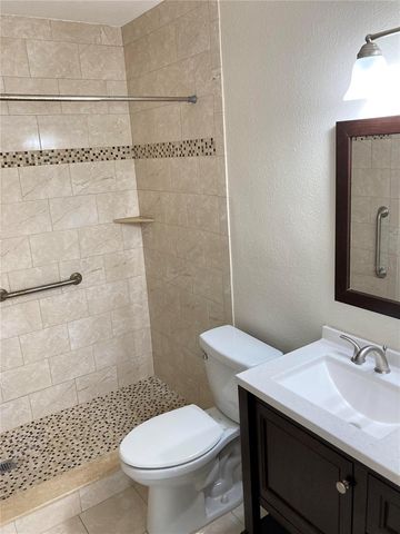 5725 80TH STREET N 408, St Petersburg, FL 33709