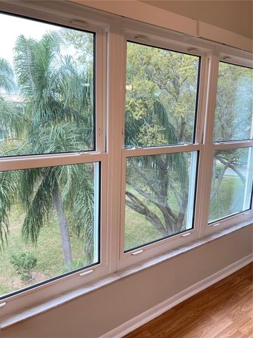 5725 80TH STREET N 408, St Petersburg, FL 33709