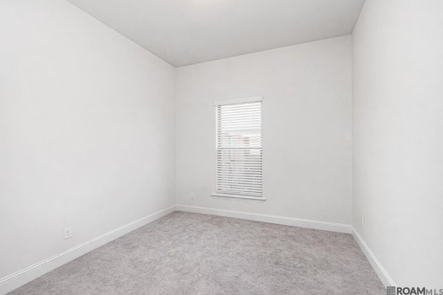 7219 Panama Canal Dr, Gonzales, LA 70737