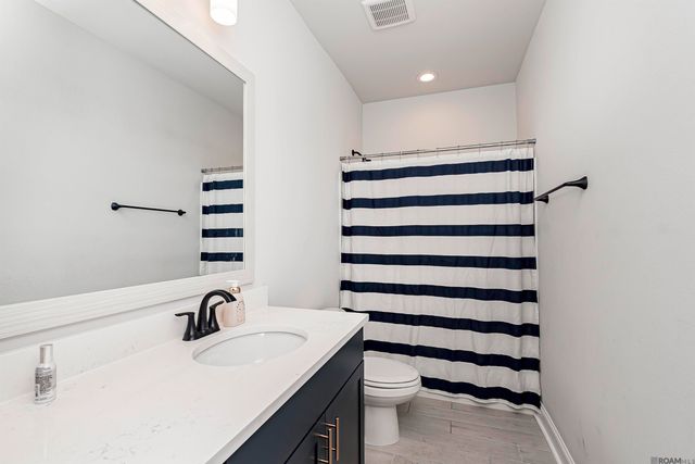 7219 Panama Canal Dr, Gonzales, LA 70737