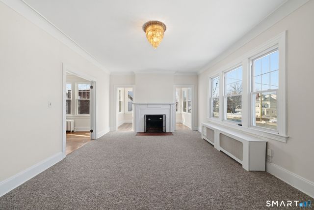 781 Farmington Avenue, West Hartford, CT 06119