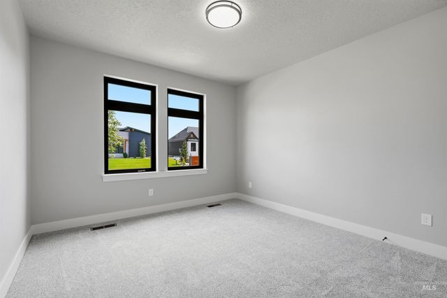 522 Founder Ave, Middleton, ID 83644