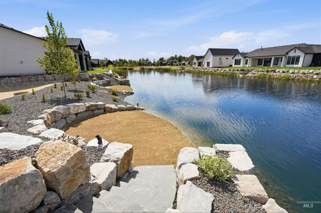 522 Founder Ave, Middleton, ID 83644