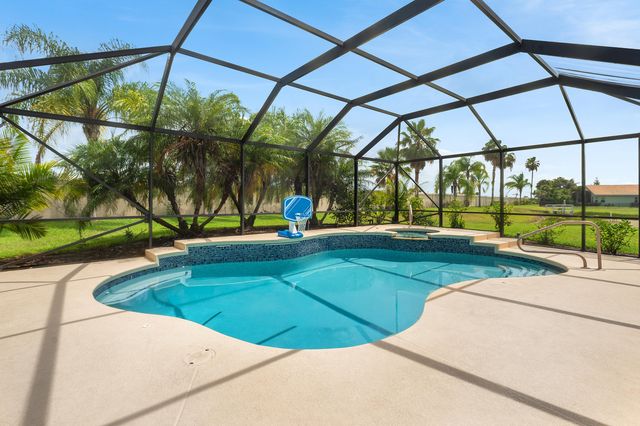 9617 SW Gum Tree Court, Port St. Lucie, Port St Lucie, FL 34987