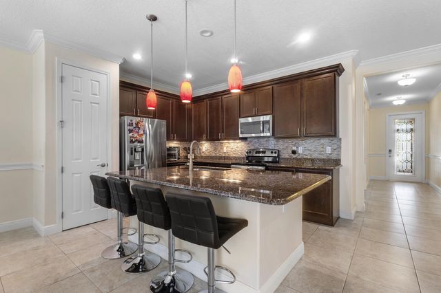 9617 SW Gum Tree Court, Port St. Lucie, Port St Lucie, FL 34987