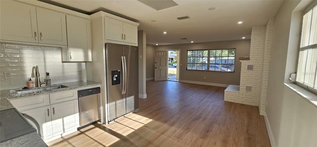 5145 17TH AVENUE N, St Petersburg, FL 33710