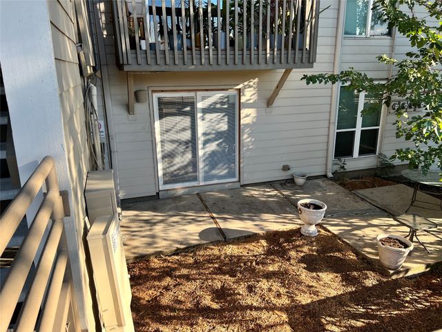 4859 Cedar Springs Road 135, Dallas, TX 75219
