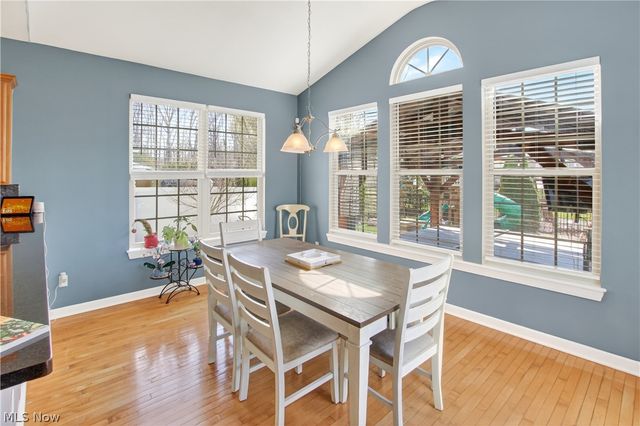 38715 Berkshire Avenue, Avon, OH 44011