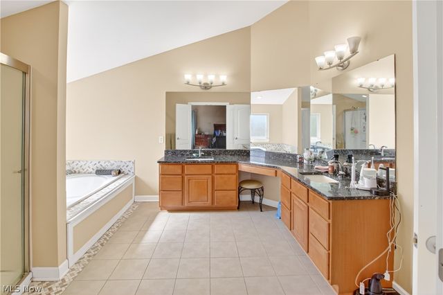 38715 Berkshire Avenue, Avon, OH 44011